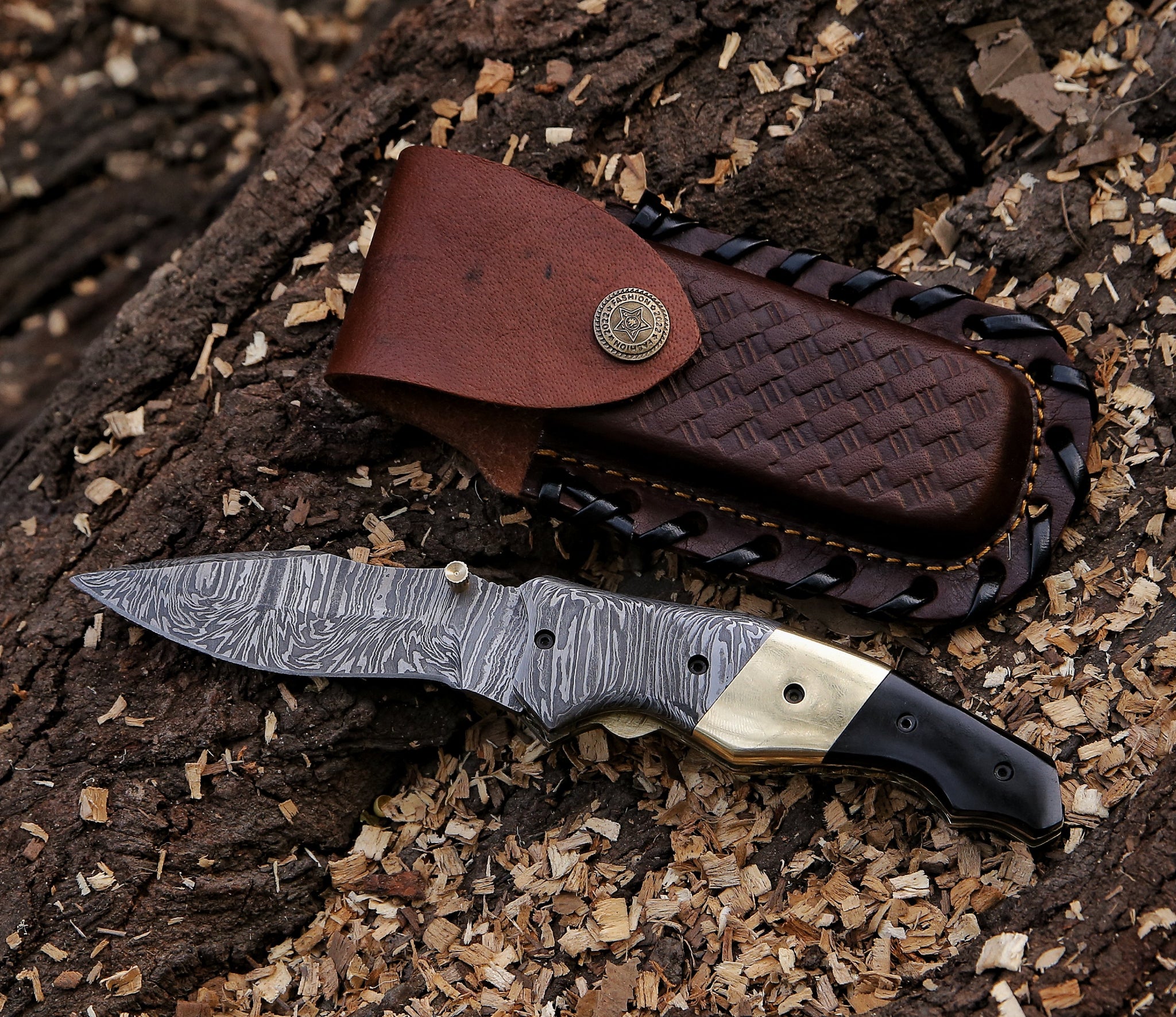 8.87" Damascus Steel Custom Handmade Folding Pocket Knife Black Horn Handle - TOPHATTER'S ARMORY DEALS Collectible Weapons - Tophatter Daily Deals