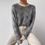Warm and Cozy Women's Sweater – Turtleneck, Soft, for Cold Days - Tophatter Daily Deals