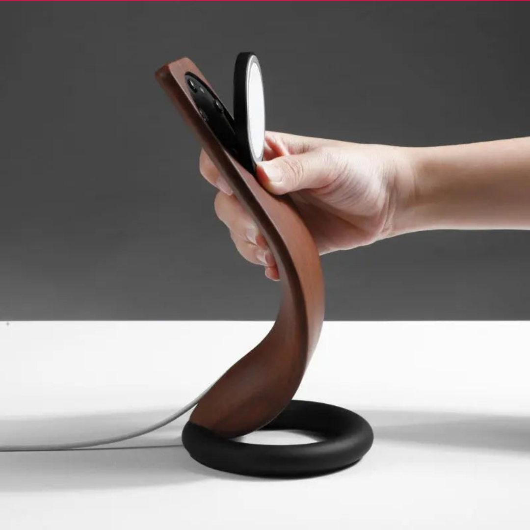 Personalized MagSafe Charger Stand - Tophatter Daily Deals