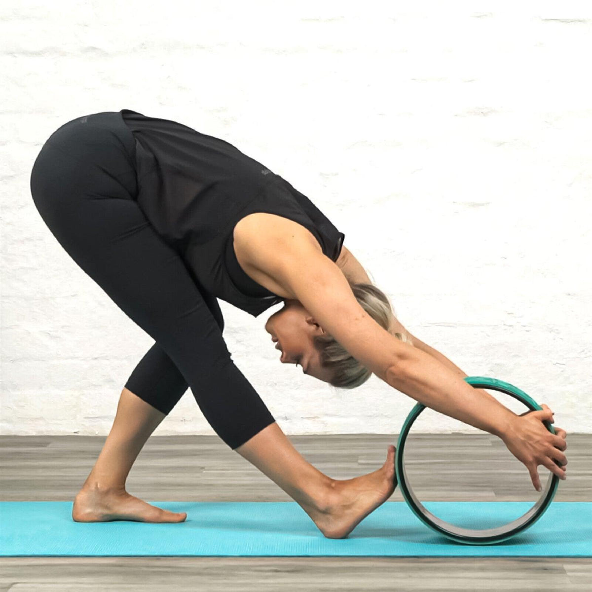 Yoga Wheels UK - Fitness Pilates Ring Stretch Roller Back Workout Home Gym Yoga & Pilates - Tophatter Daily Deals