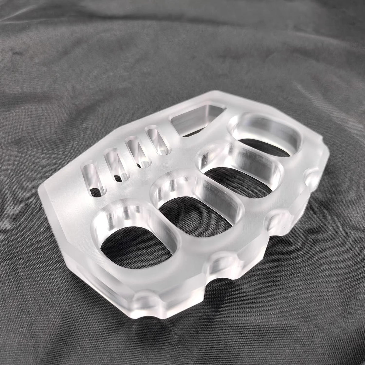 Defender No Metal PC Plastic Knuckle Duster Brass Knuckles - Tophatter Daily Deals