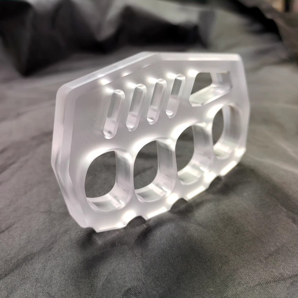 Defender No Metal PC Plastic Knuckle Duster Clear Brass Knuckles - Tophatter Daily Deals