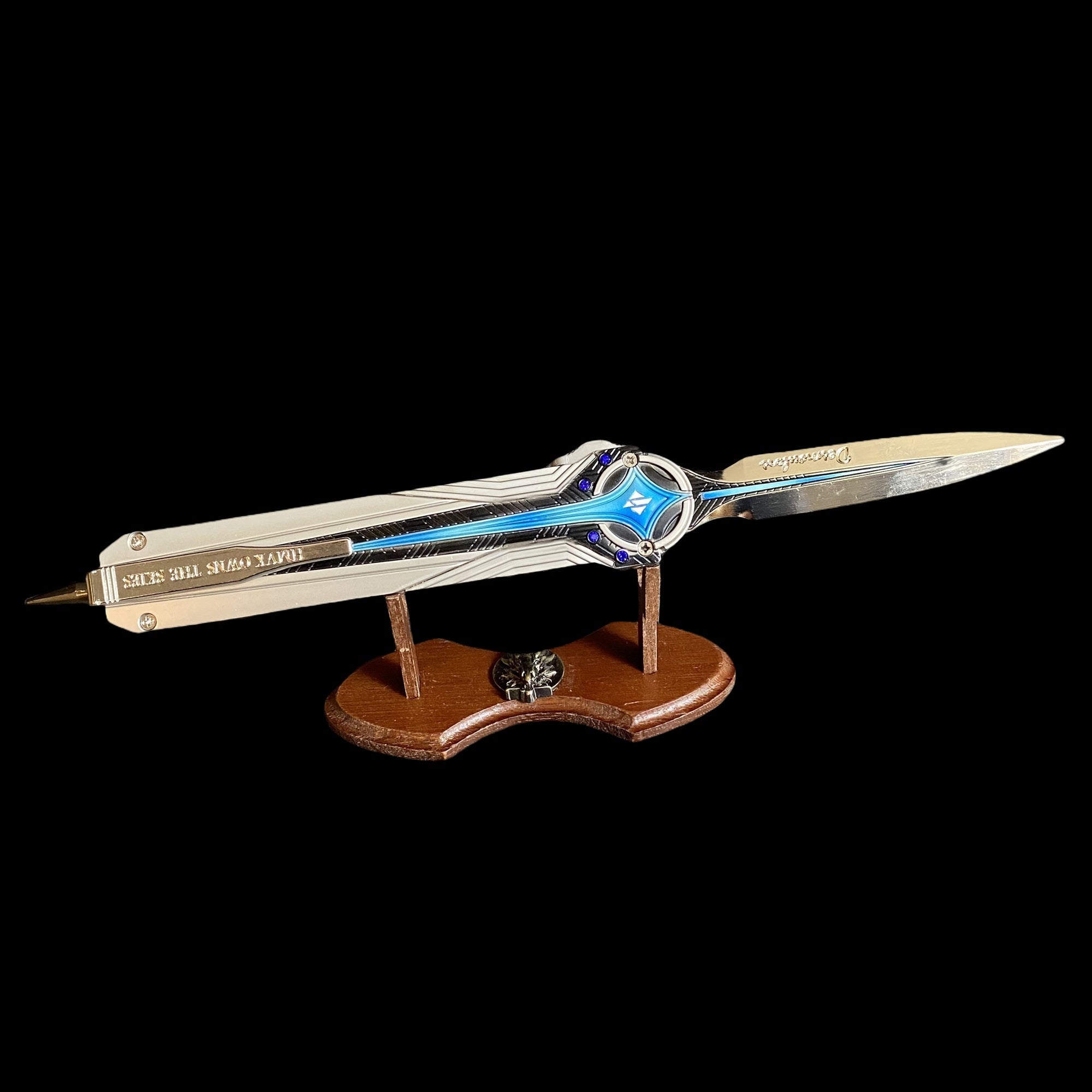 Polaris Pocket Knife Metal Replica Knife & Stand - Tophatter Daily Deals