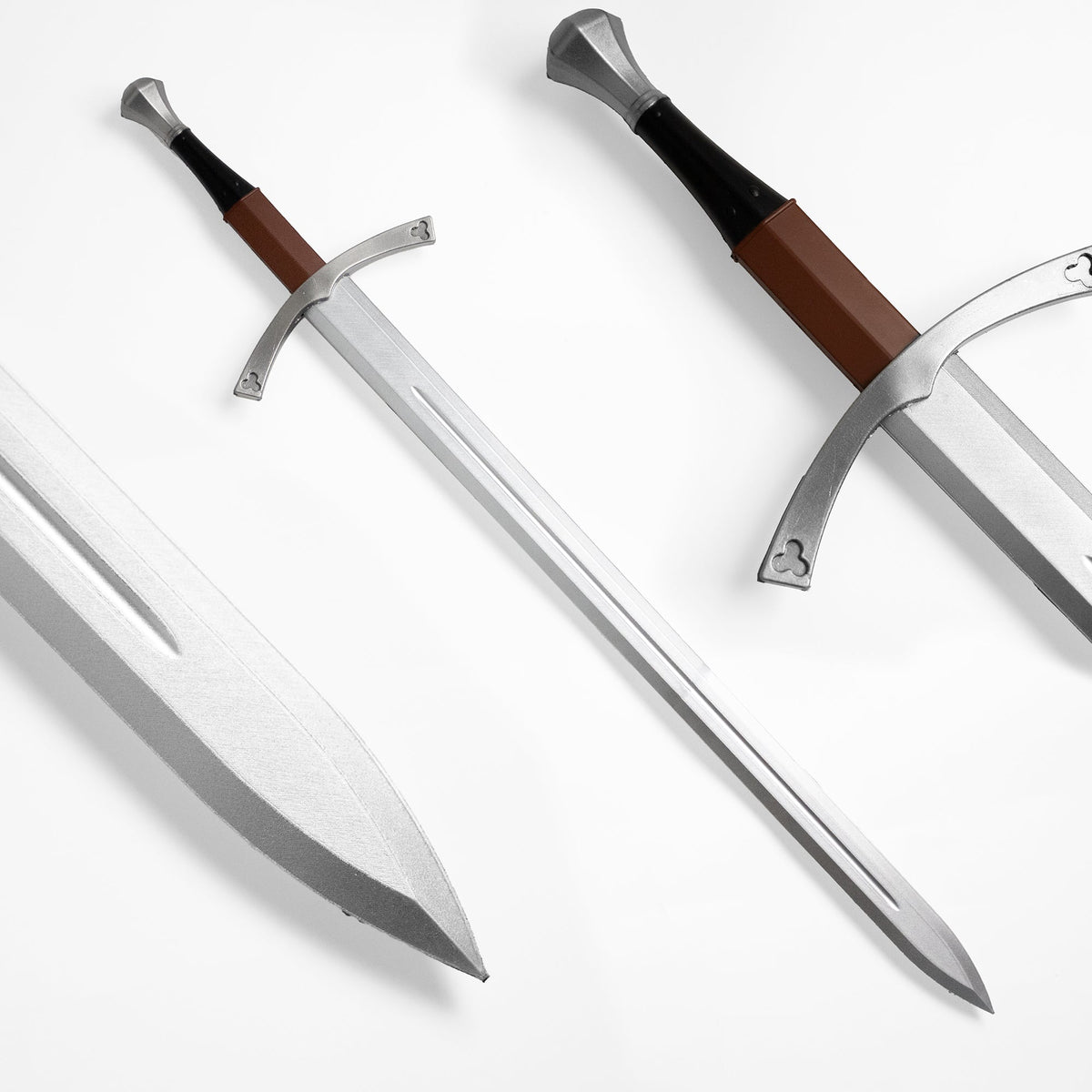 Practice Medieval Claymore Sword (High Density Foam) - Fire and Steel Fire and Steel Exclusive - Tophatter Daily Deals