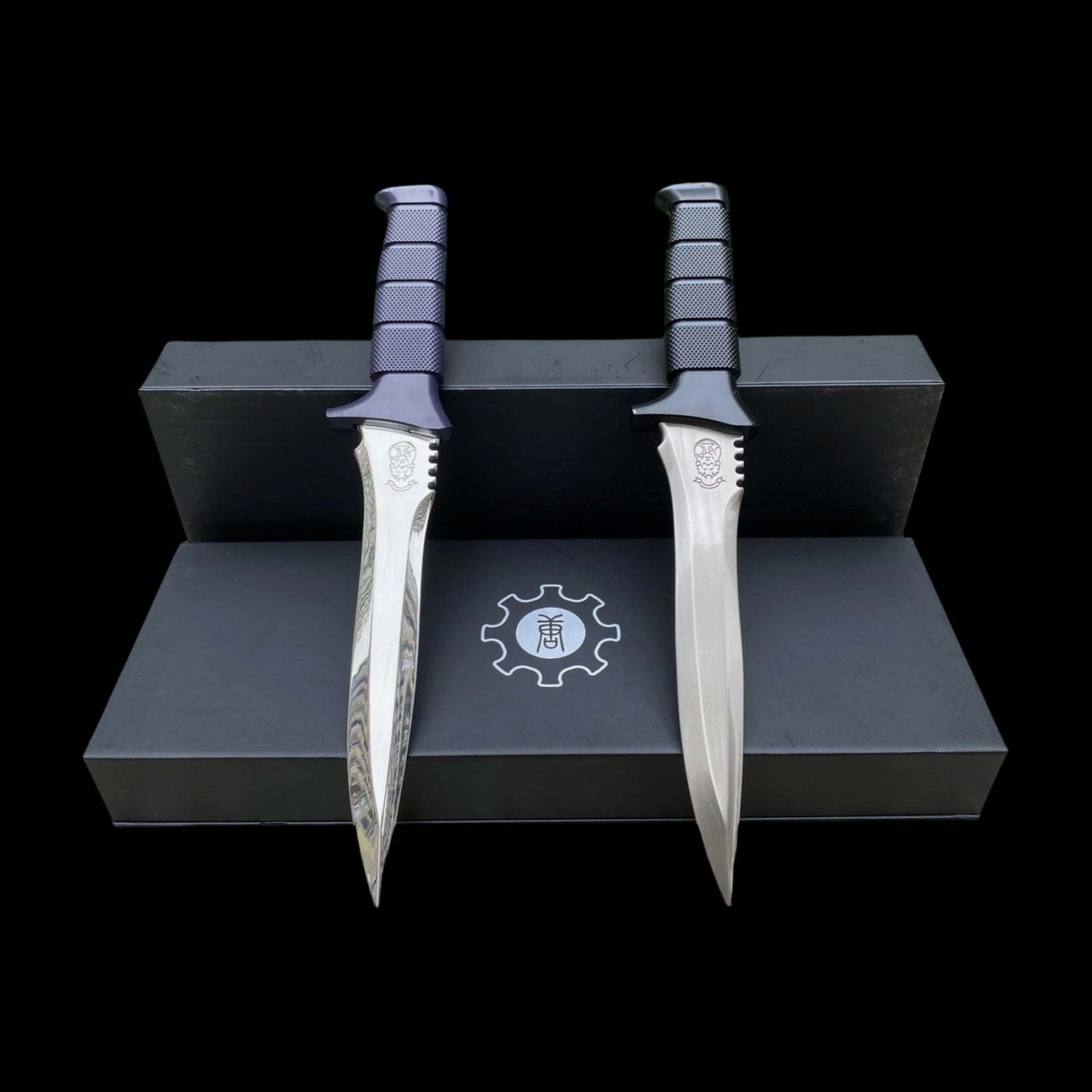 Re4 Primal Knife Blunt Blade Metal Replica - Tophatter Daily Deals