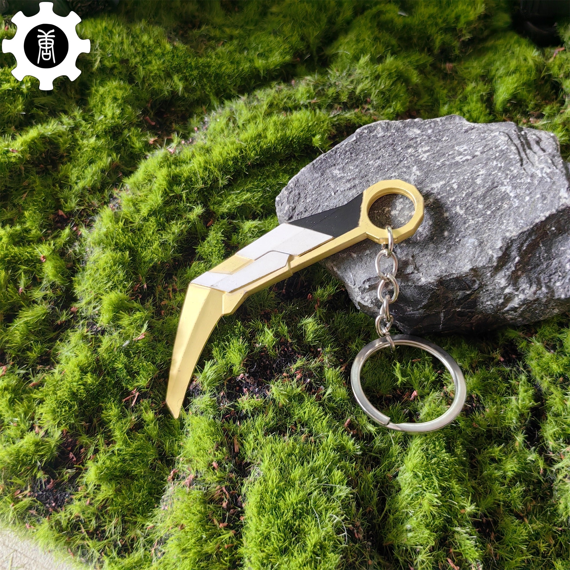 Small Prime 2.0 Karambit Metal Keychain - Tophatter Daily Deals