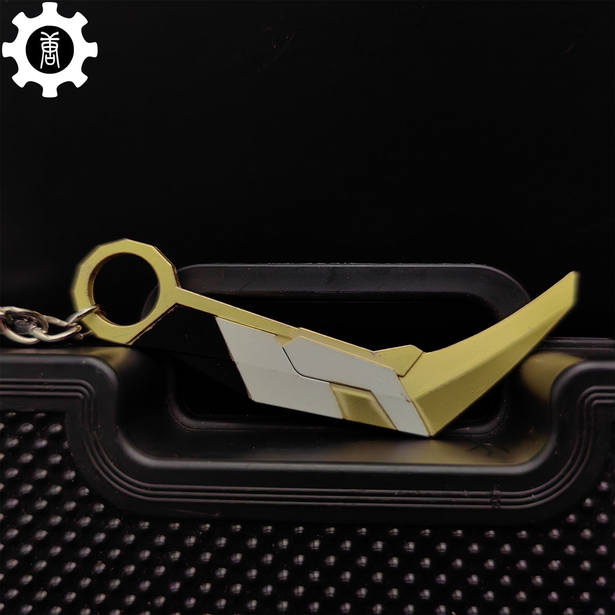 Small Prime 2.0 Karambit Metal Keychain - Tophatter Daily Deals