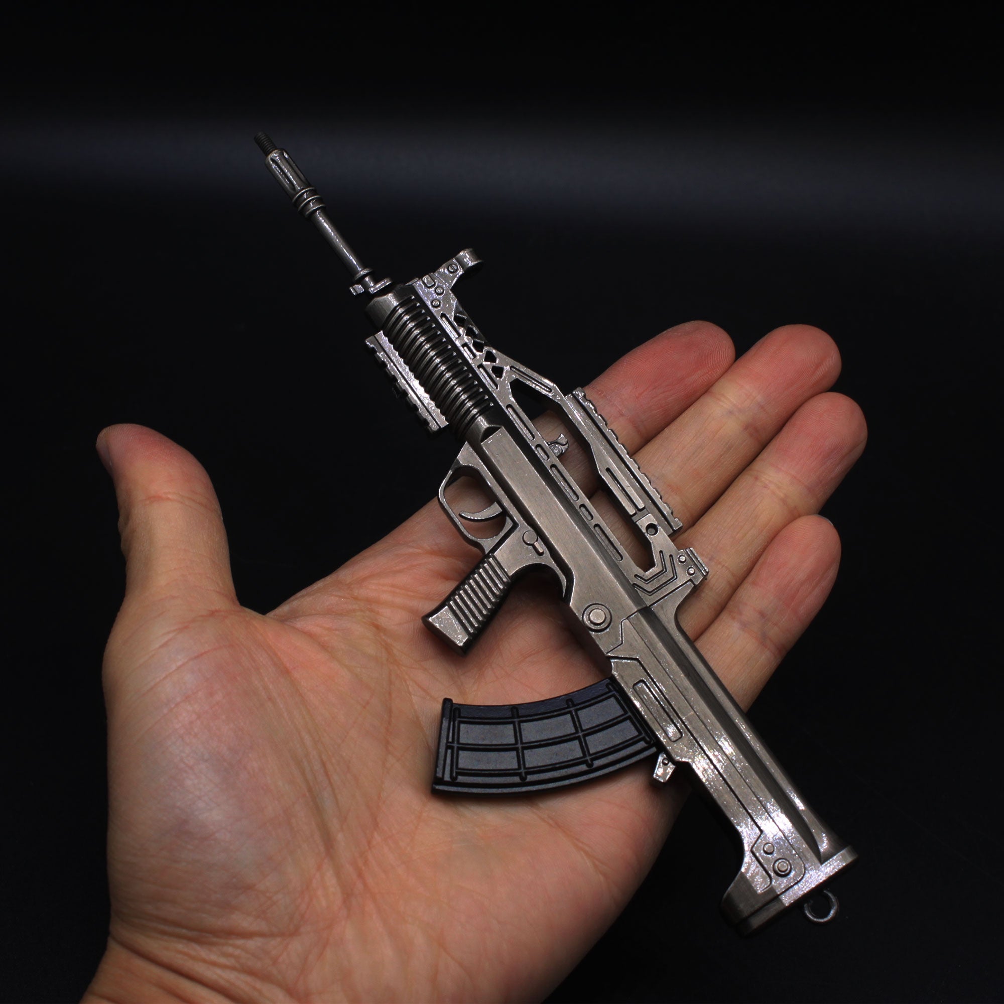 QBZ95 Miniature Metal Gun 20CM/8.7" - Tophatter Daily Deals
