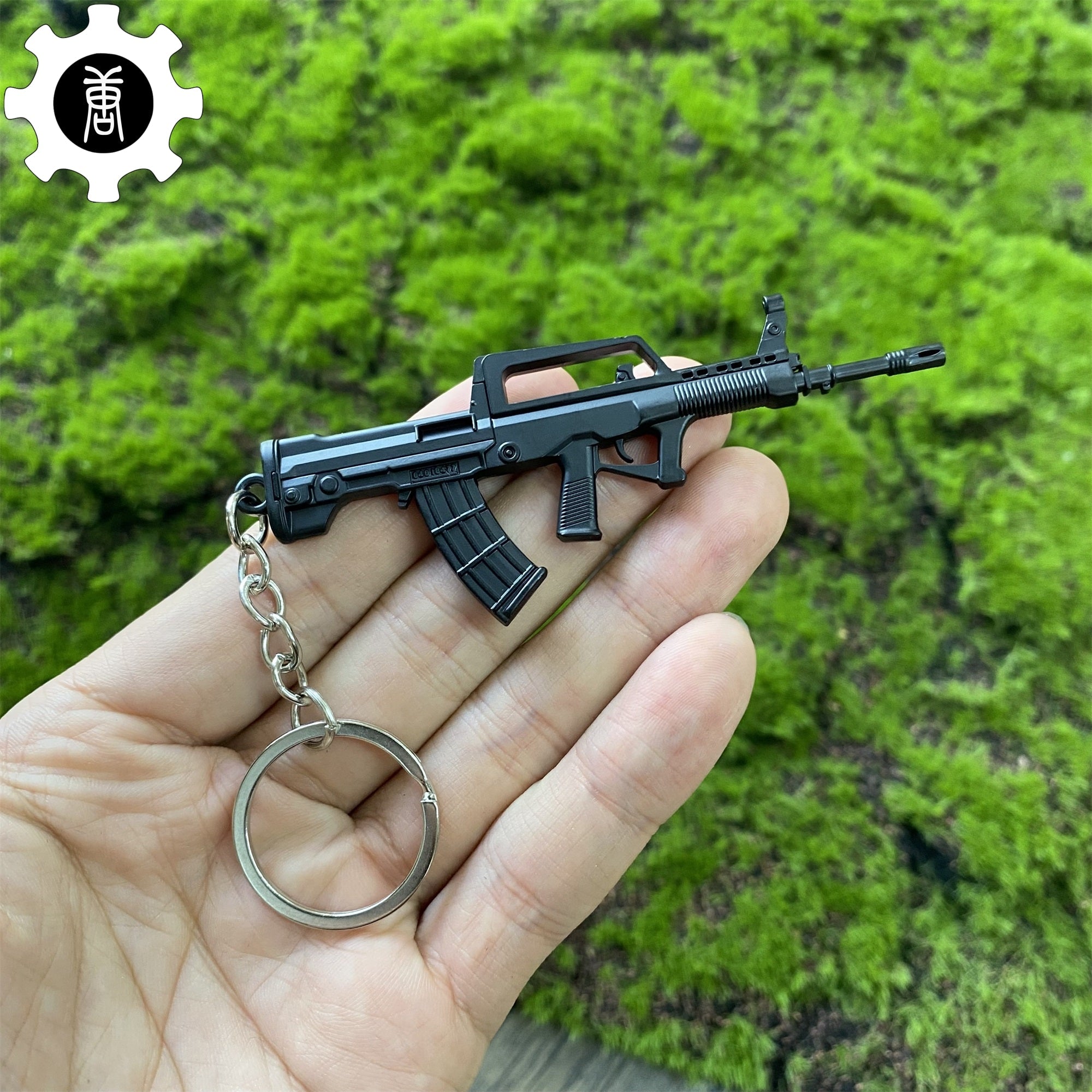 21 in 1 World Famous Assault Rifle Gun Keychain Metal Pendant For Military Hobby QBZ-95 - Tophatter Daily Deals