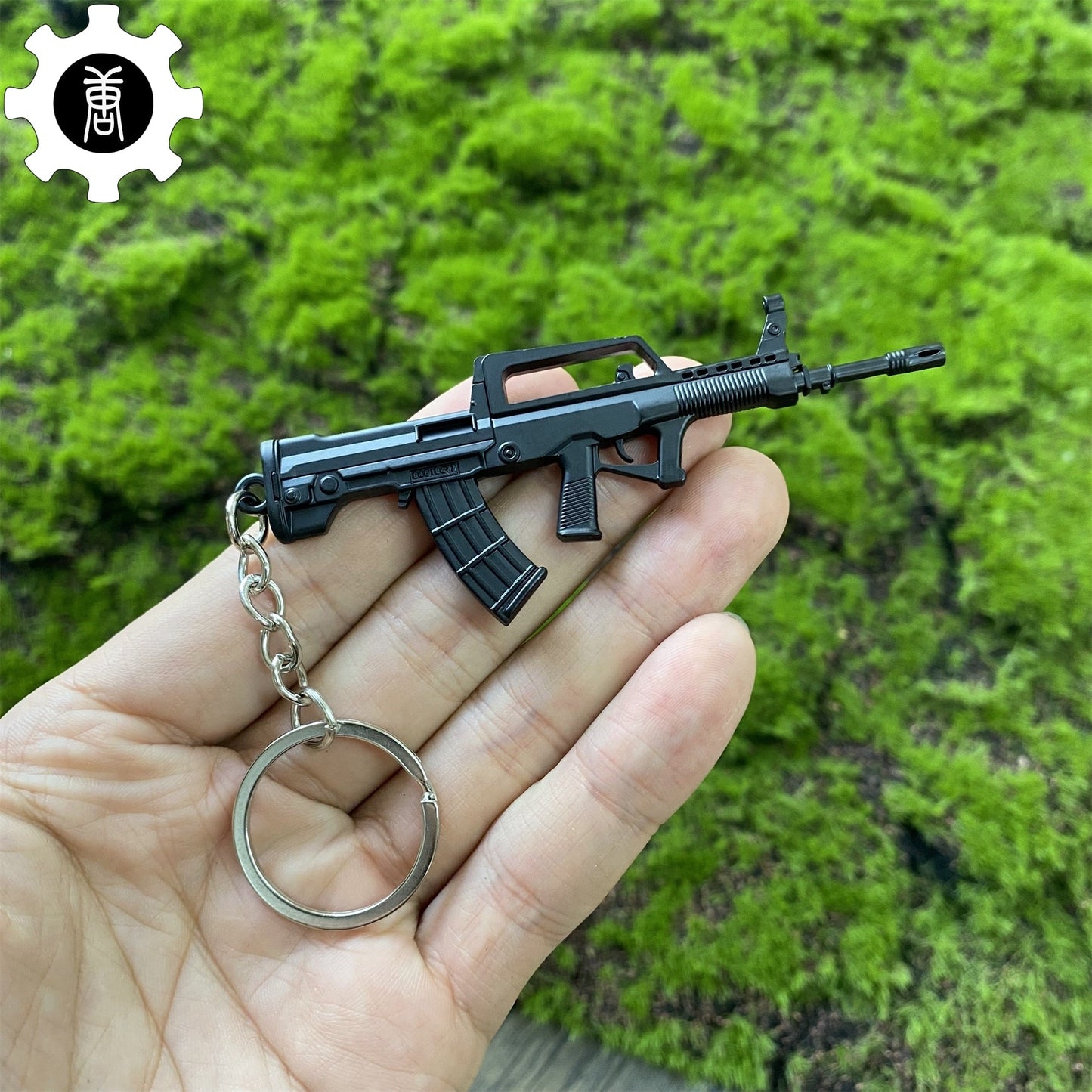21 in 1 World Famous Assault Rifle Gun Keychain Metal Pendant For Military Hobby QBZ-95 - Tophatter Daily Deals