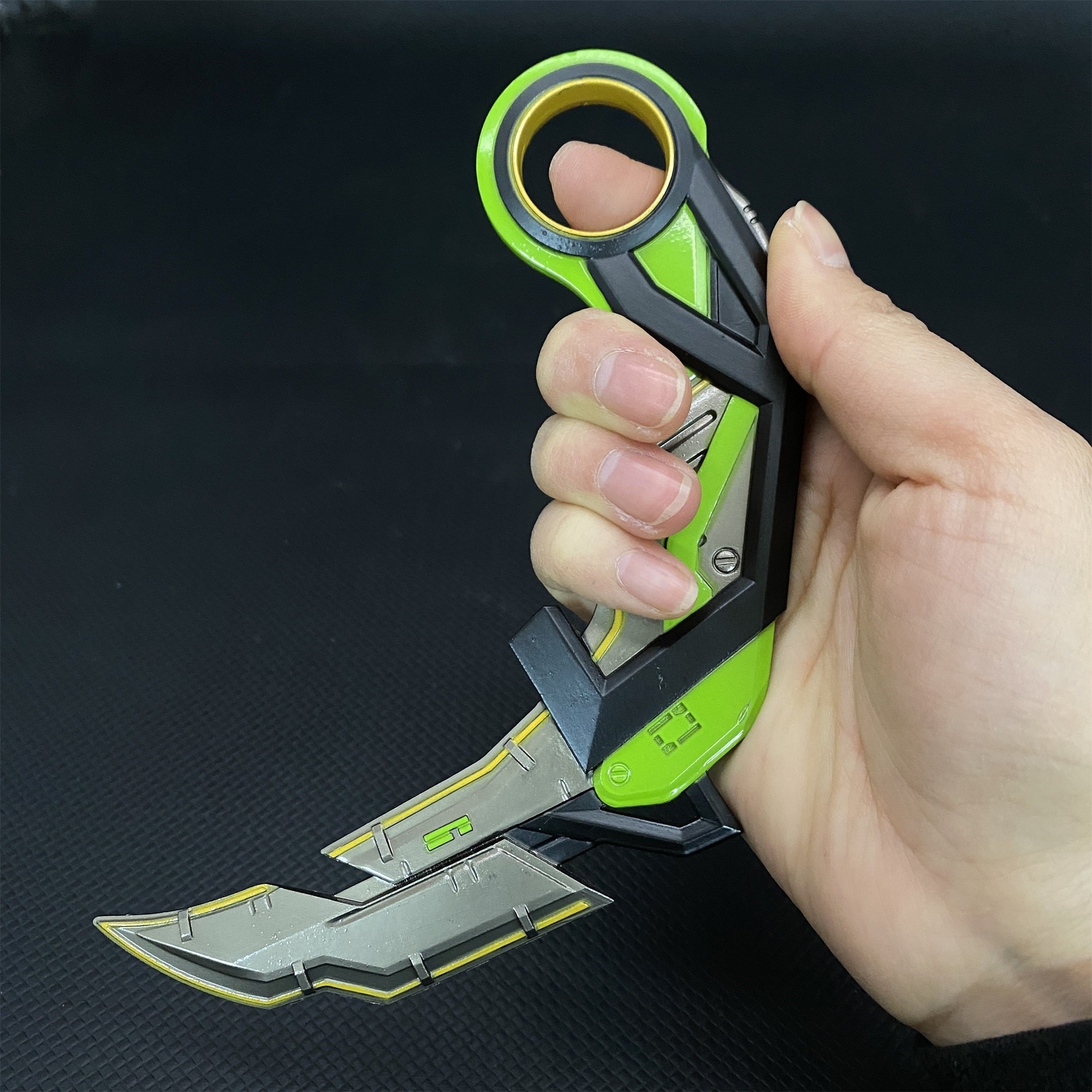 RGX Karambit RGX 11z Pro karambit Blunt Blade Metal Replica - Tophatter Daily Deals