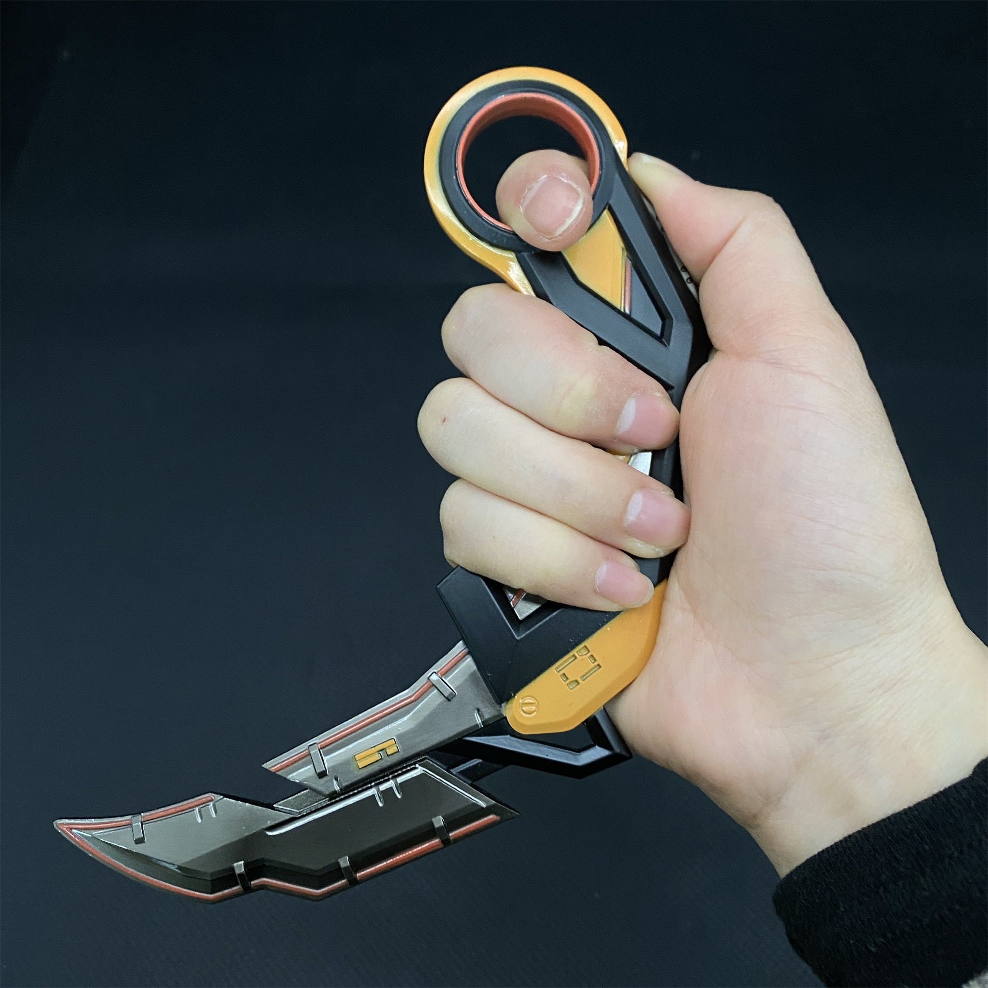 RGX Karambit RGX 11z Pro karambit Blunt Blade Metal Replica USA Stock - Tophatter Daily Deals