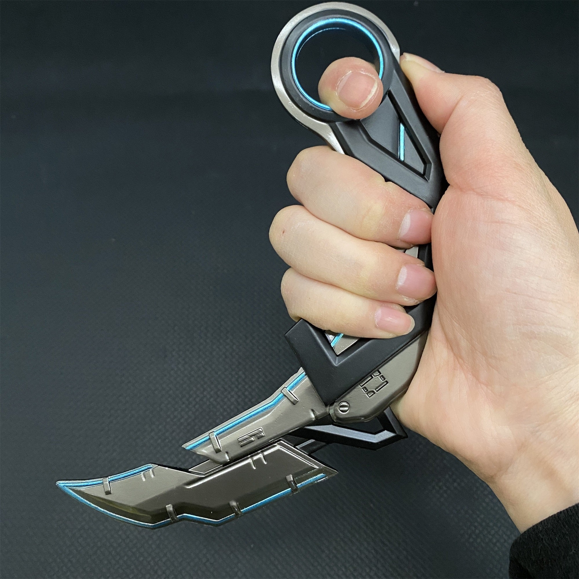 RGX Karambit RGX 11z Pro karambit Blunt Blade Metal Replica - Tophatter Daily Deals