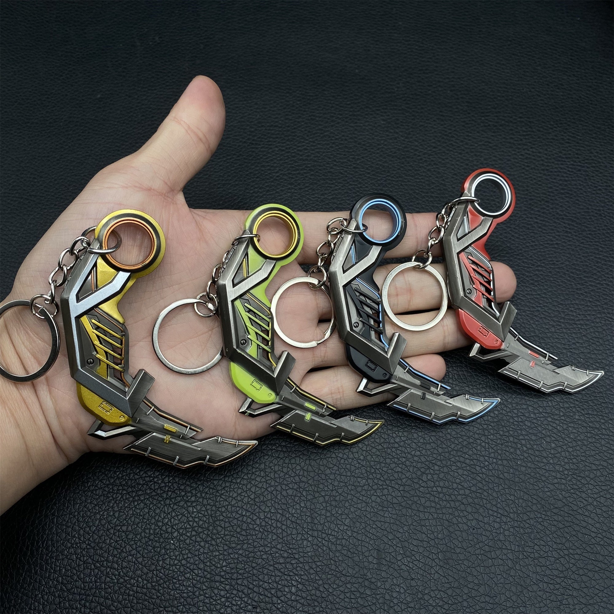 RGX Karambit RGX 11z Mini Metal Keychain 4 Options 4 In 1 Pack - Tophatter Daily Deals