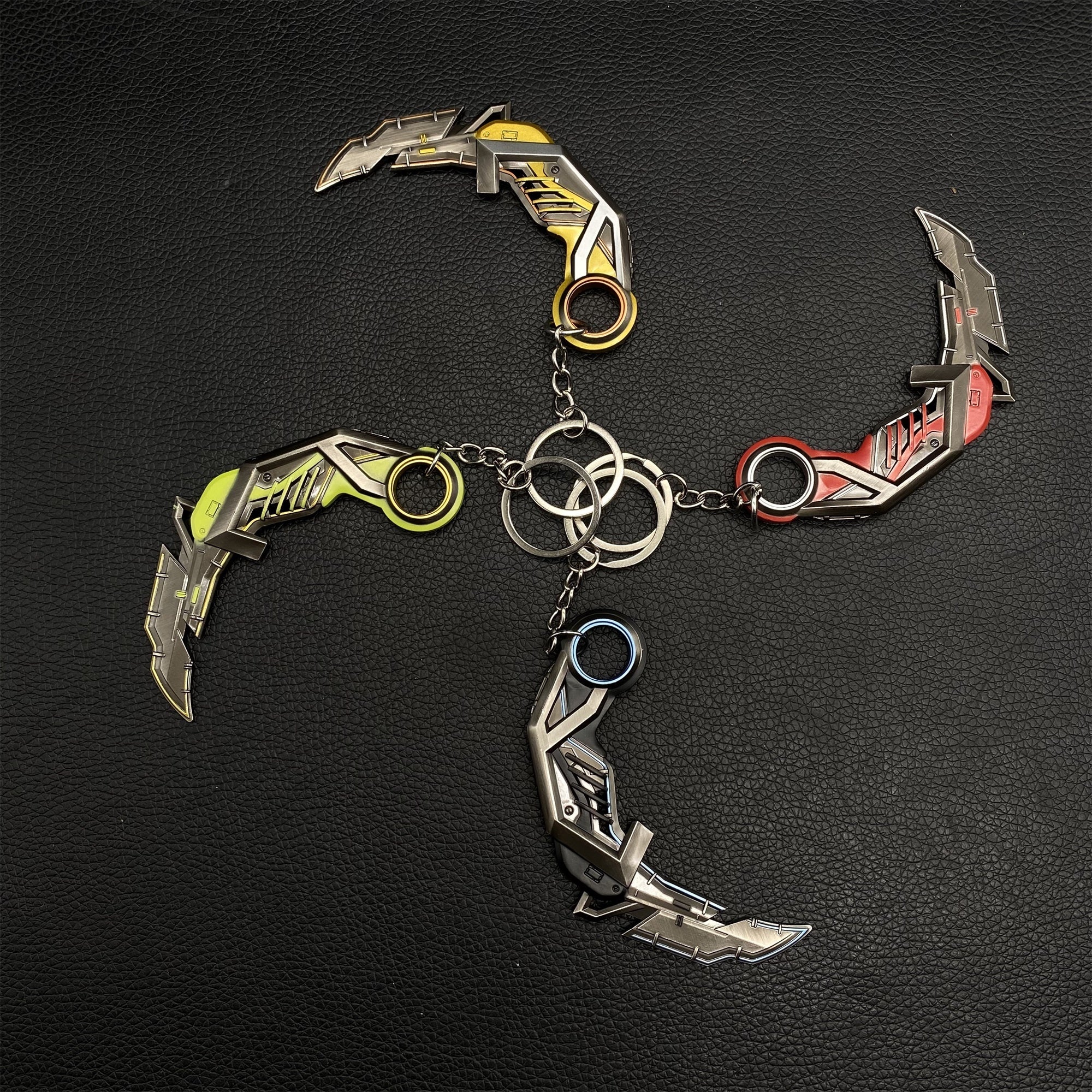 RGX Karambit RGX 11z Mini Metal Keychain 4 Options - Tophatter Daily Deals