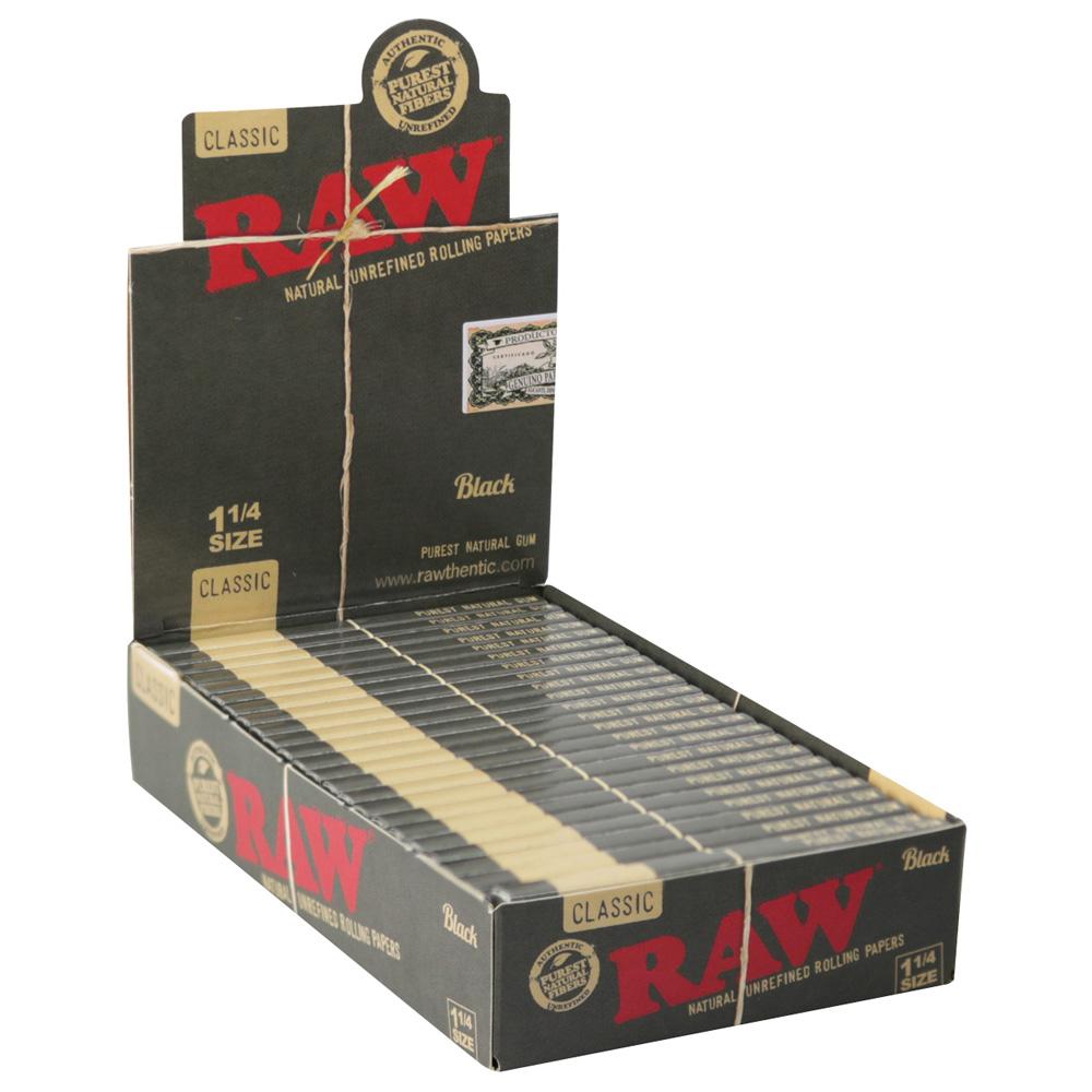 RAW Black Classic Rolling Papers 1 1 4" Rolling Papers - Tophatter Daily Deals