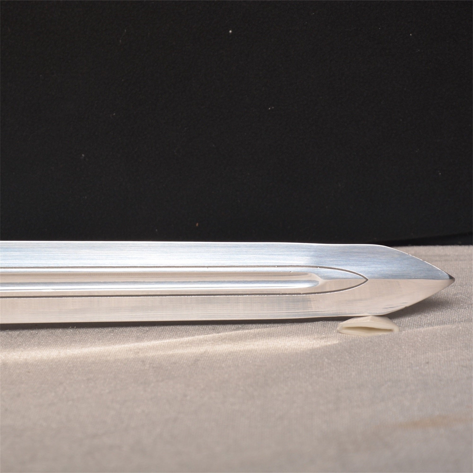 Viking Sword of Ragnar Lothbrok Life-size Metal Replica - Tophatter Daily Deals