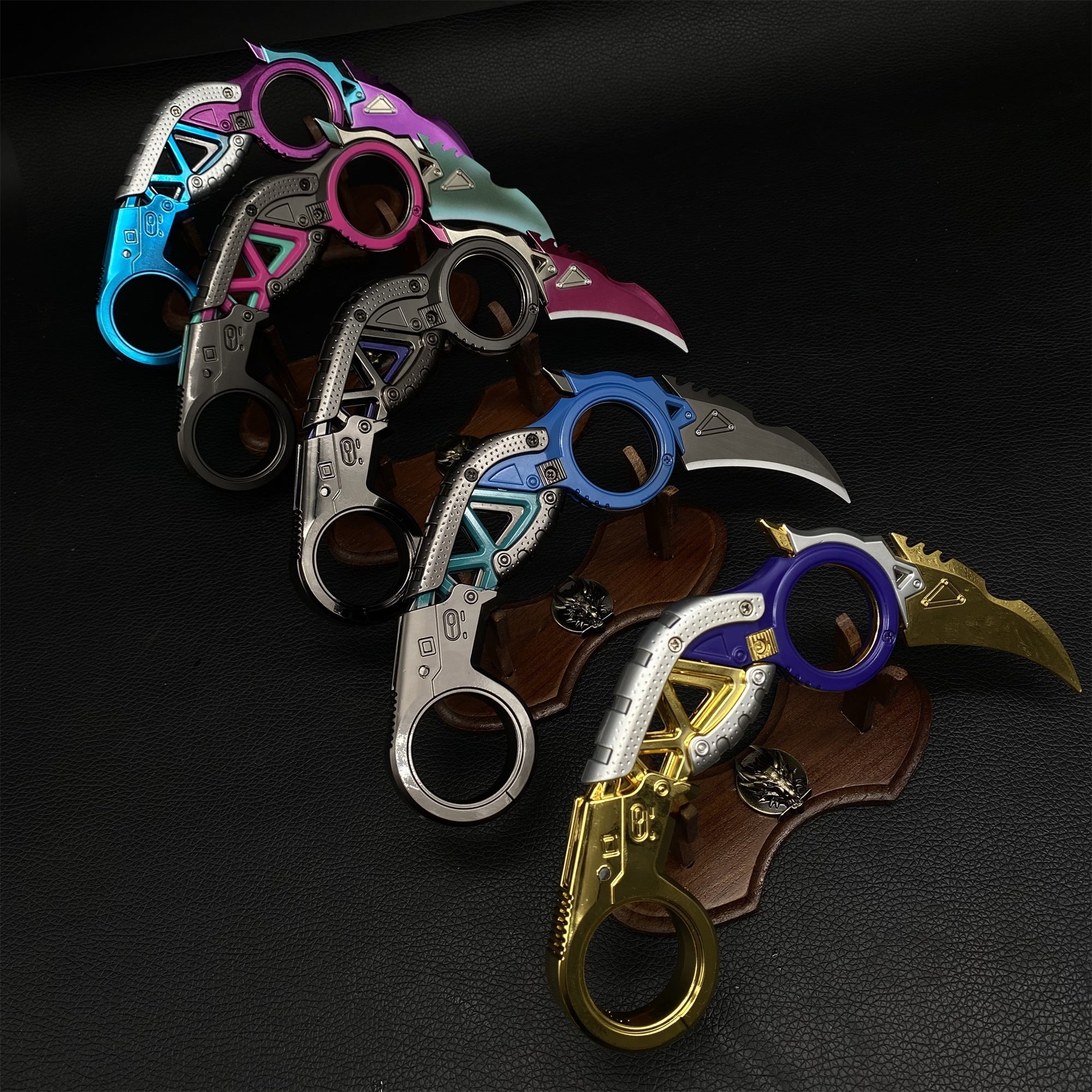 New Raptor's Claw Metal Blunt Replica-Foldable Version - Tophatter Daily Deals