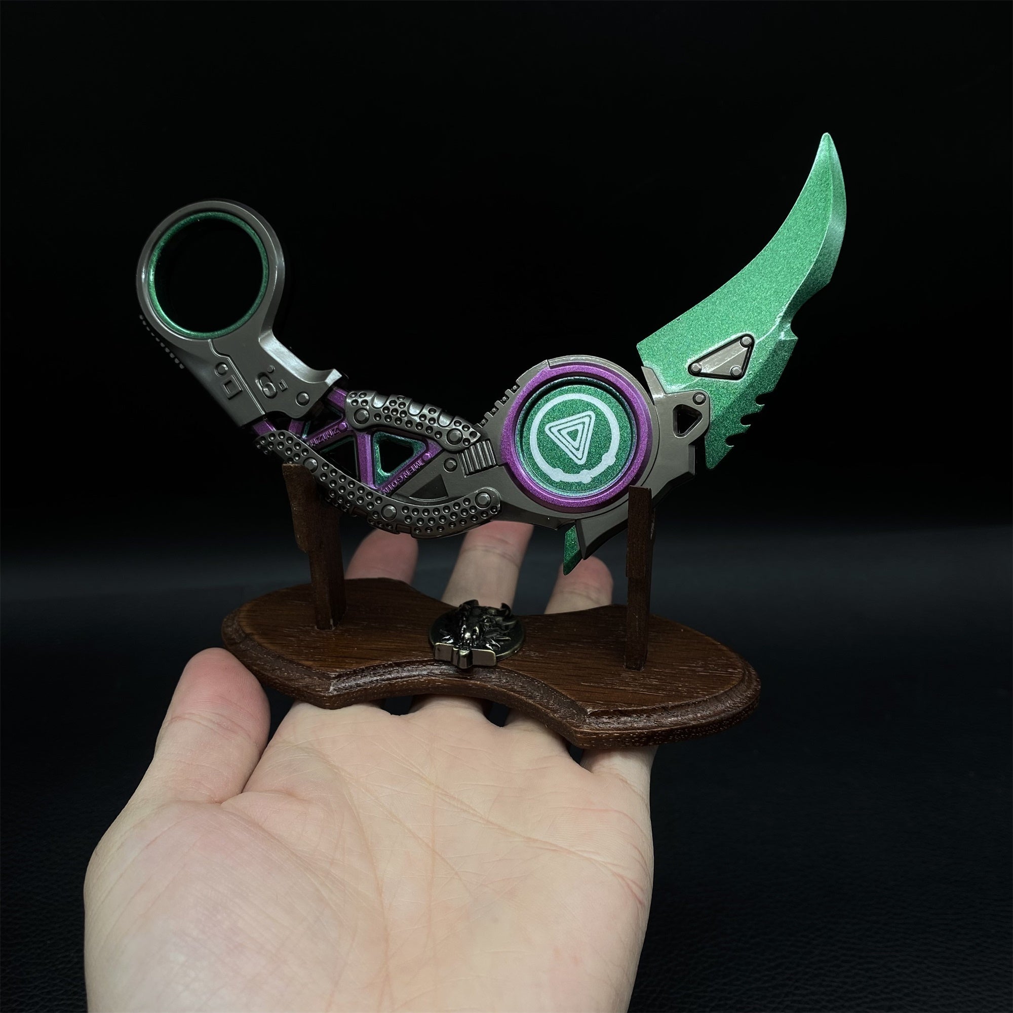 Raptor's Claw Karambit Metal Replica-Economic Version - Tophatter Daily Deals