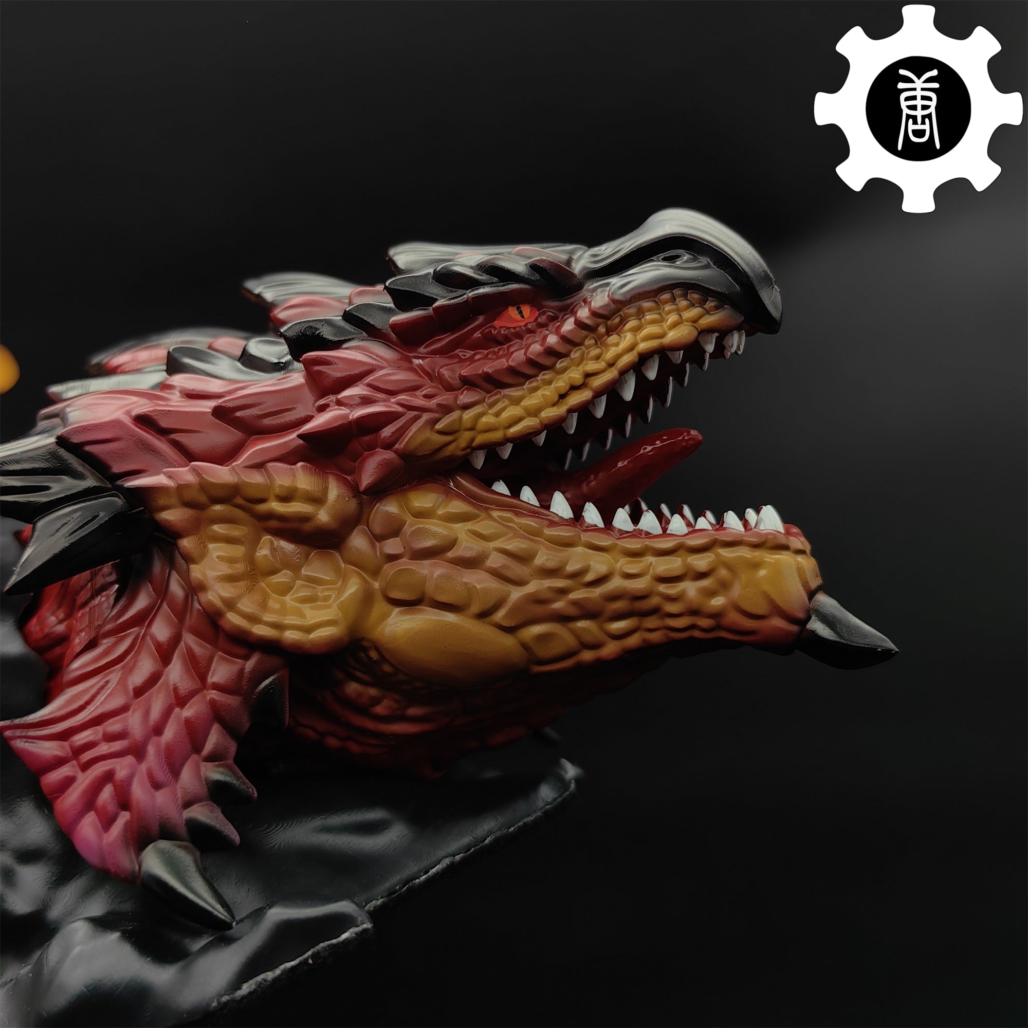 3D Printed Rathalos Head Halberion Blade Gamepad Controller Stand - Tophatter Daily Deals
