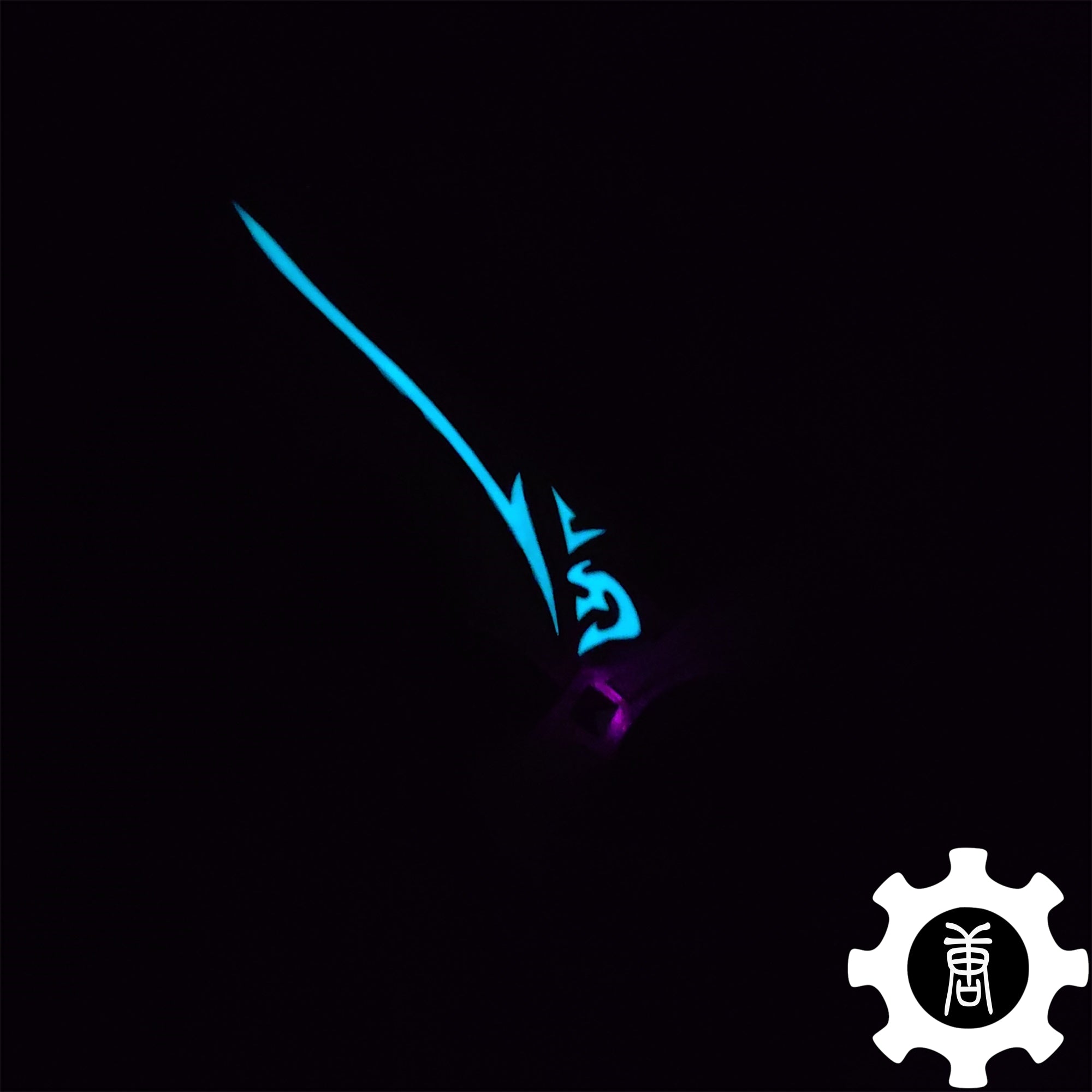 Reaver Dagger Metal Replica With Gift Box USA Stock - Tophatter Daily Deals