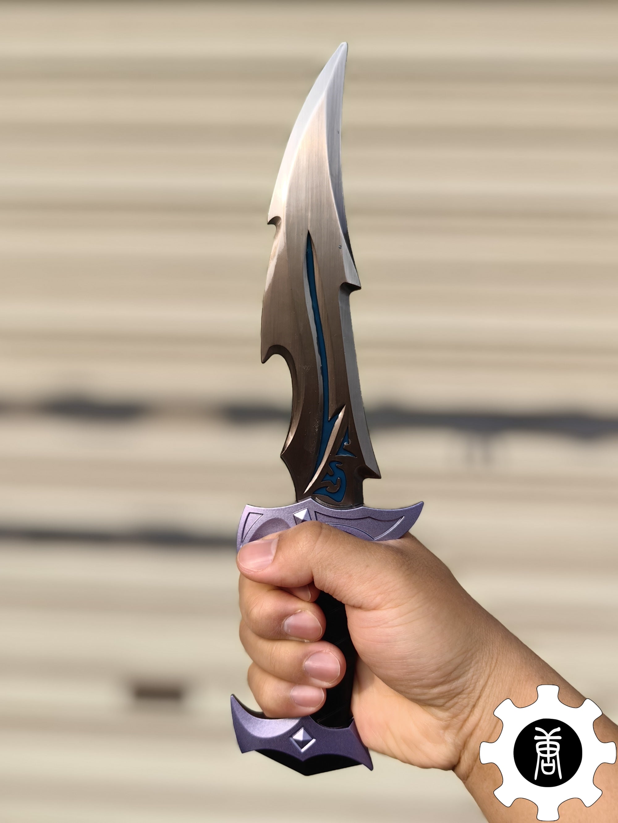 Reaver Dagger Metal Replica With Gift Box USA Stock - Tophatter Daily Deals