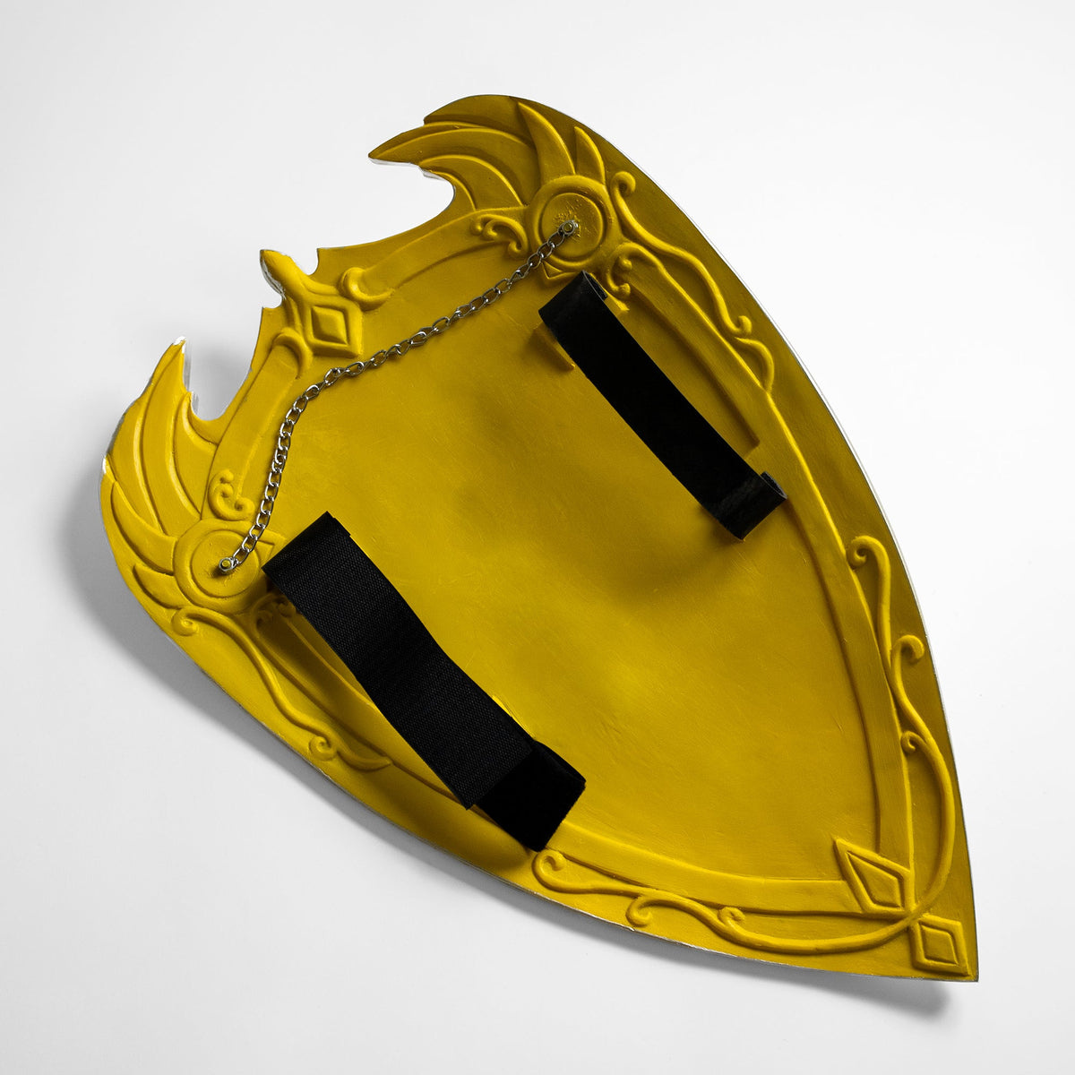 Replica Lion's Heart Shield (Resin) Video Game Sword - Tophatter Daily Deals
