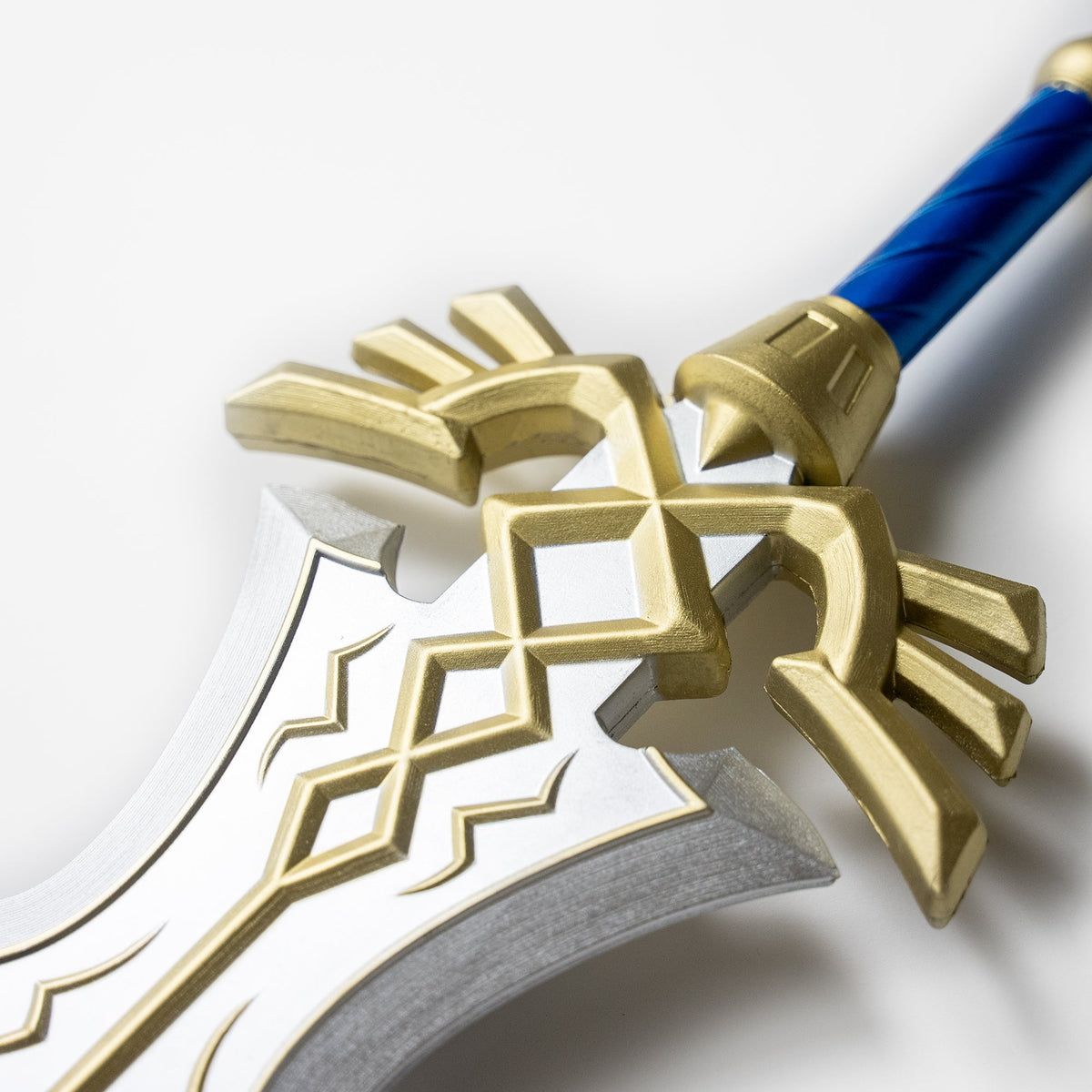 Royal Claymore Sword (High Density Foam) Video Game Sword - Tophatter Daily Deals