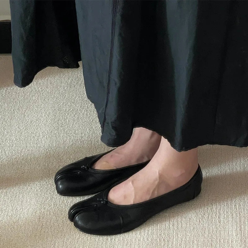 Soft Women Tabi Ballet Flats - Split Toe, Leather, Casual - Tophatter Daily Deals