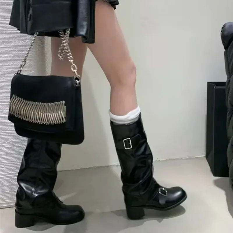 Sturdy Women’s Knee-High Platform Boots - Leather For Fall - Tophatter Daily Deals