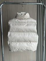 Insulating Women’s Puffer Vest - Oversized Quilted Cotton - Tophatter Daily Deals