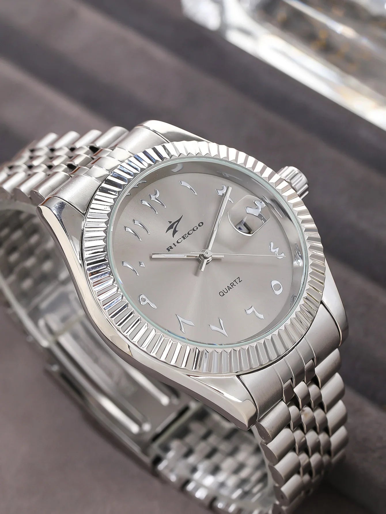 Men's Stainless Steel Date Watch Casual Business Style - Tophatter Daily Deals
