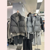 Warm Women's Puffer Vest - Boxy Quilted Polyester Winter - Tophatter Daily Deals