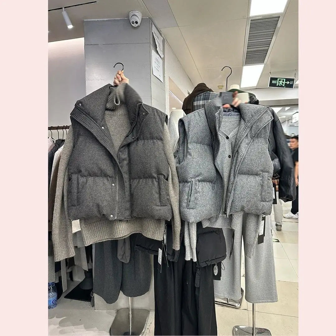 Warm Women's Puffer Vest - Boxy Quilted Polyester Winter - Tophatter Daily Deals