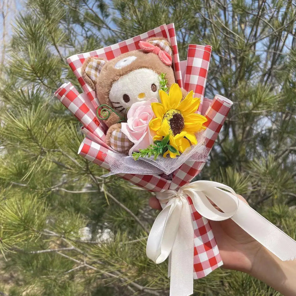 Sanrio Hello Kitty Plush Toy Flower Bouquet Beige Flowers - Tophatter Daily Deals