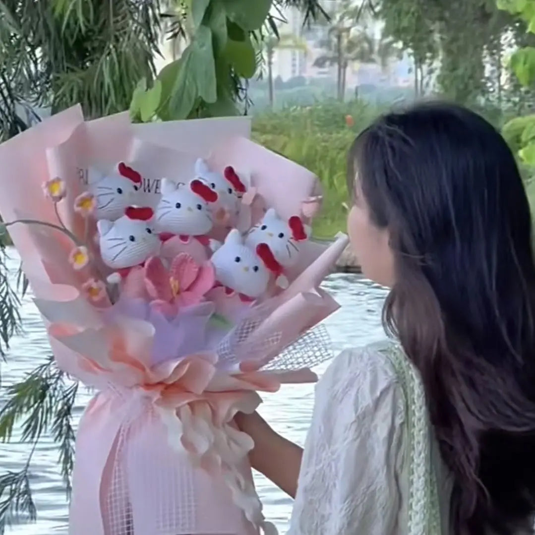 Disney Duffy & Friends - StellaLou Plush Toy Bouquet Hello Kitty (Pink) Flowers - Tophatter Daily Deals
