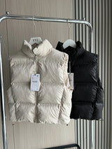 Insulating Women’s Puffer Vest - Oversized Quilted Cotton - Tophatter Daily Deals