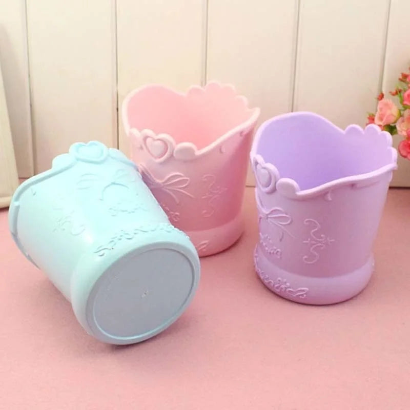 Floral Heart Pen Pot Organiser Tub Holder - Pink, Lilac, Blue Flowers - Tophatter Daily Deals