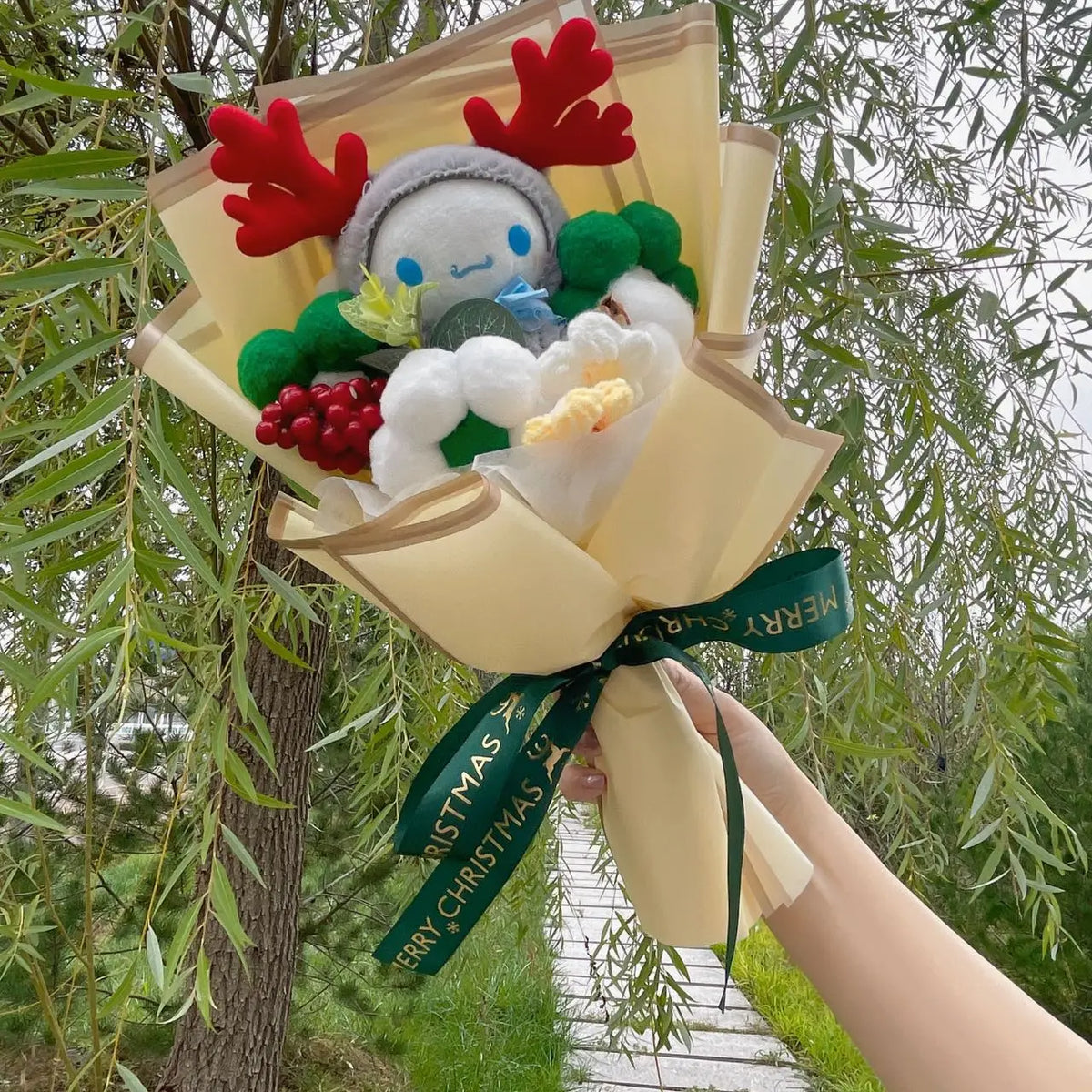 Sanrio Cinnamoroll Plush Bouquet Yellow Flowers - Tophatter Daily Deals