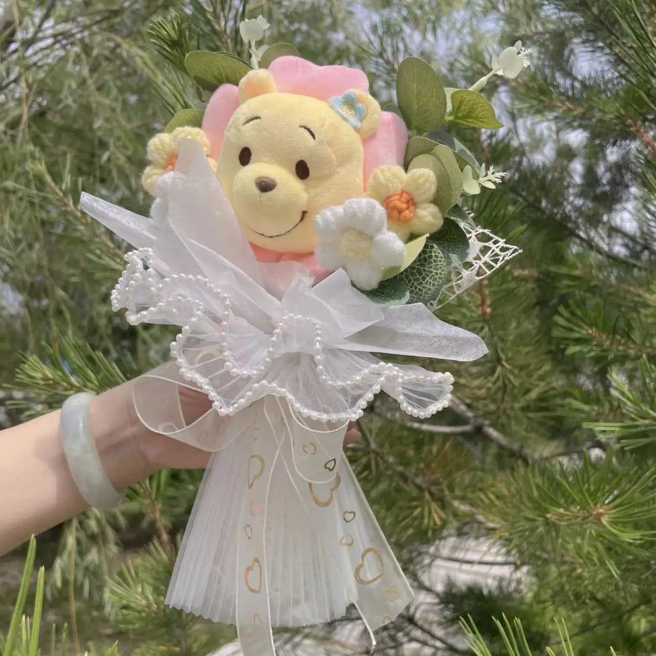 Winnie the Pooh, Micky Mouse, Toy Story Plush Bouquet Winnie the Pooh Flowers - Tophatter Daily Deals