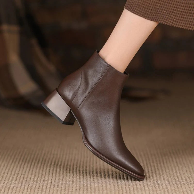 Supportive Women’s Ankle Boots - Pointed Toe Leather Office - Tophatter Daily Deals