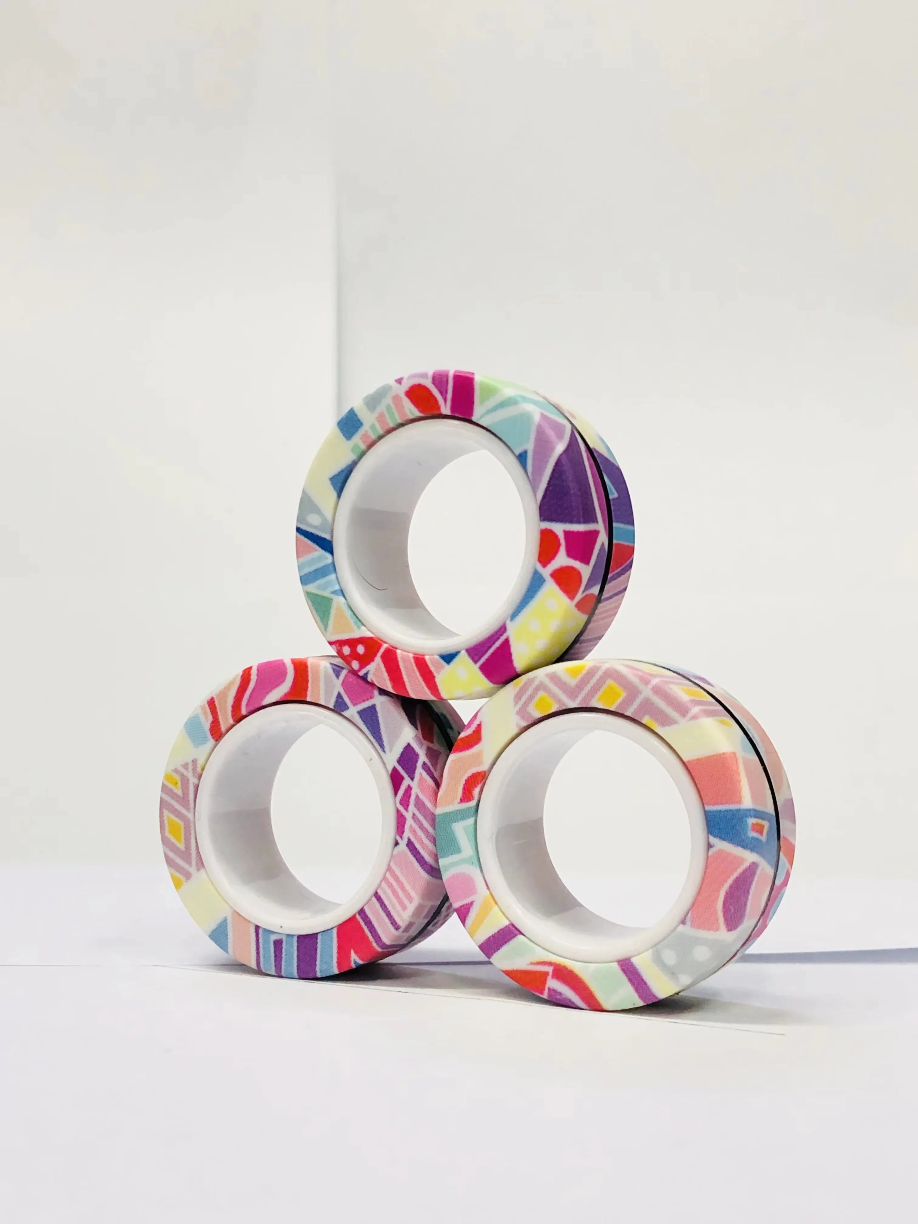 Magnetic Fidget Rings Set 3Pcs Stress Relief Spinner Strawberry Graffiti - Tophatter Daily Deals