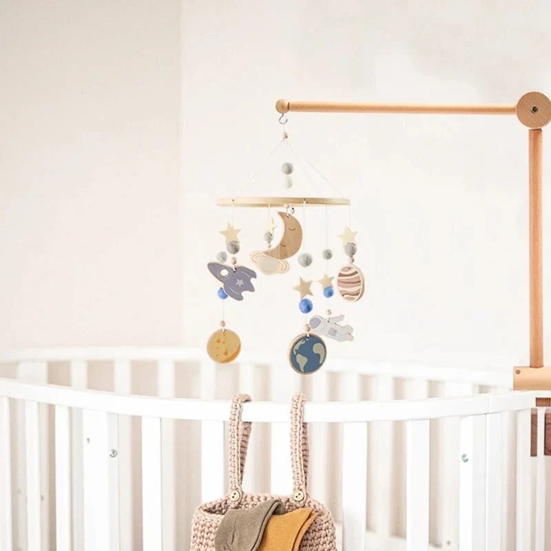Wooden Crib Mobile Bracket Newborn Sensory Toys Soothing - Tophatter Daily Deals