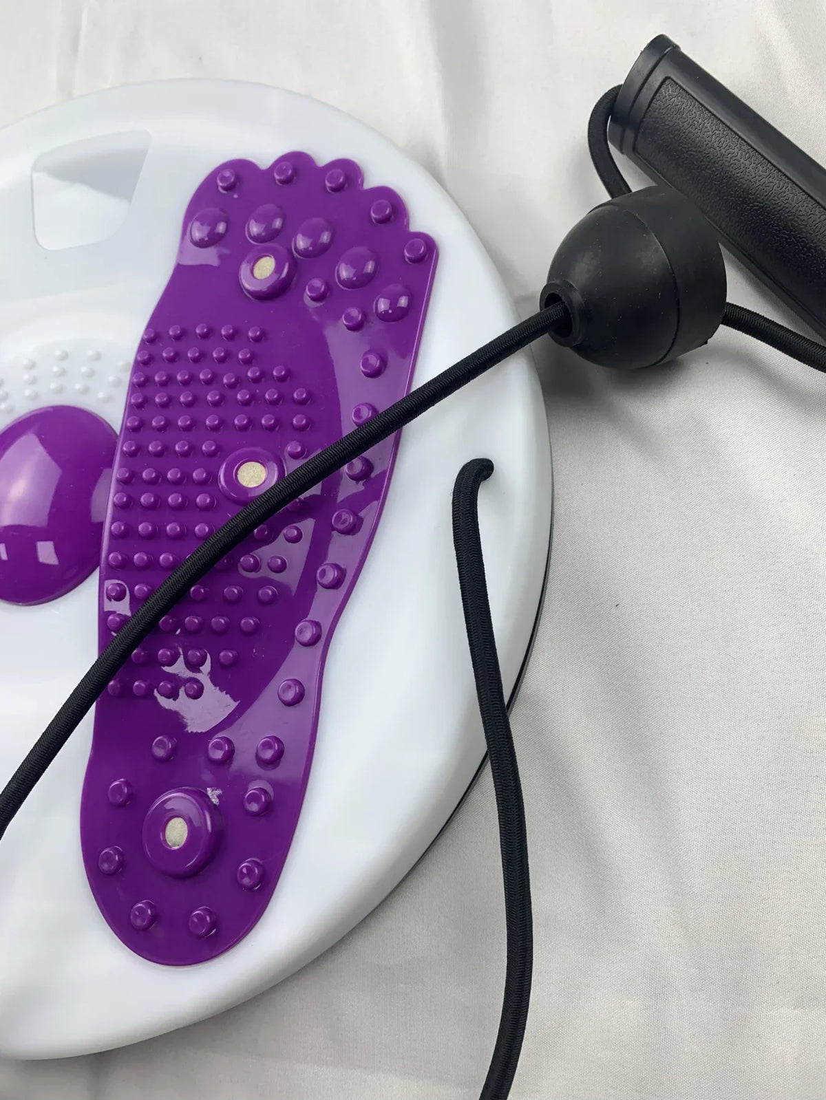Waist Twisting Disc With Foot Massage Pads Portable Trainer - Tophatter Daily Deals