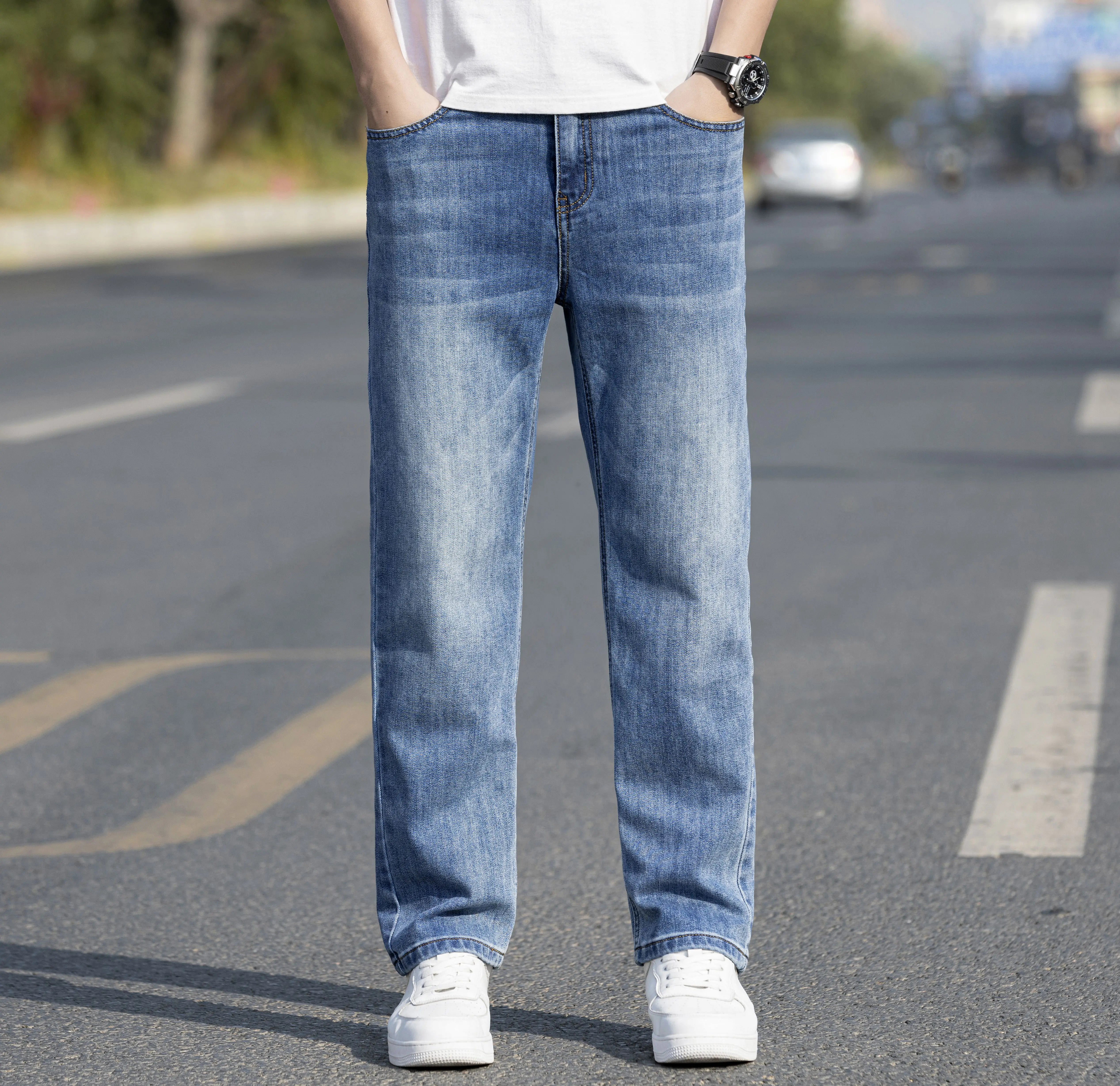 Breathable Men’s Straight Jeans - Relaxed Mid Rise Lyocell - Tophatter Daily Deals