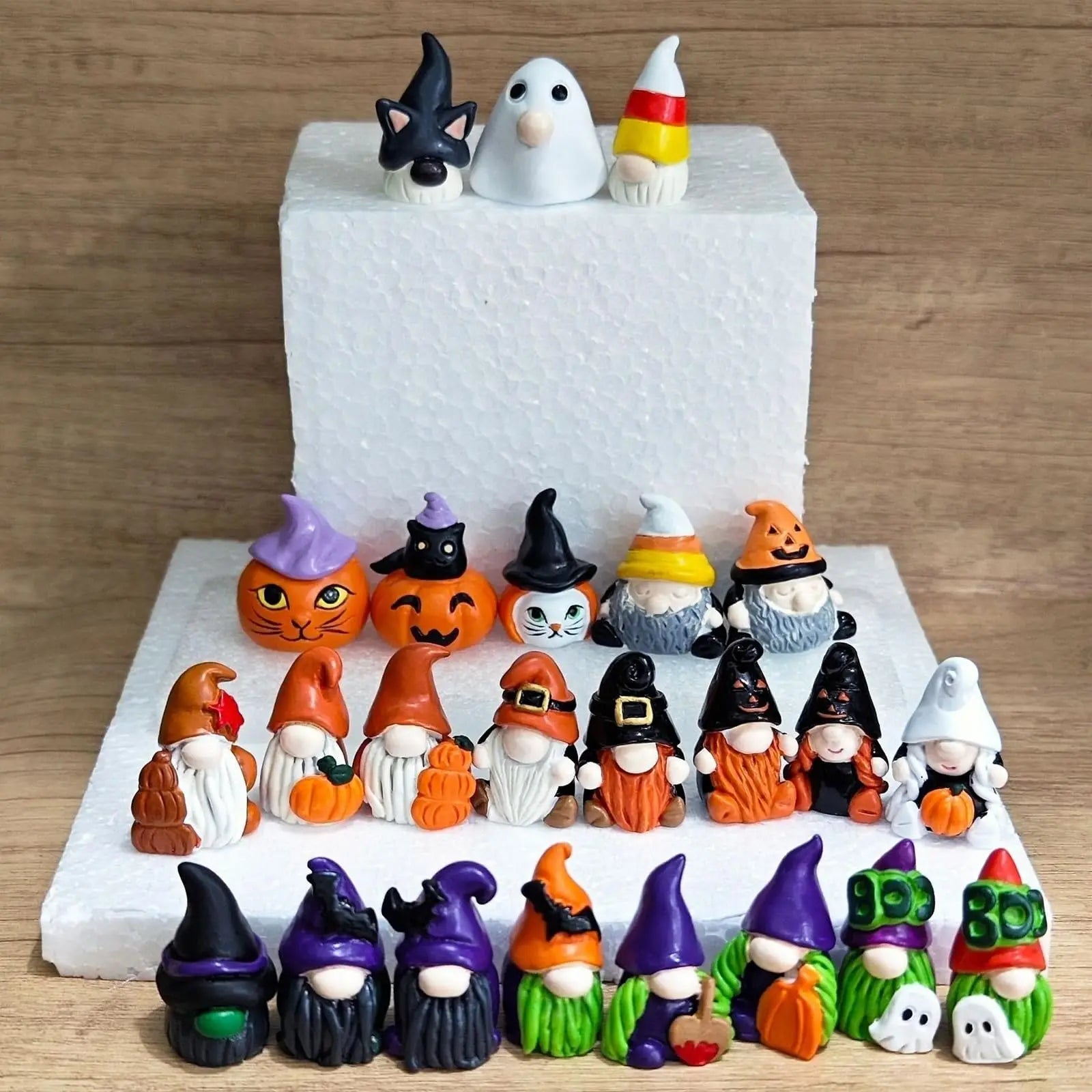 Halloween Gnome Countdown Calendar 24 Day Decor 2025 - Tophatter Daily Deals