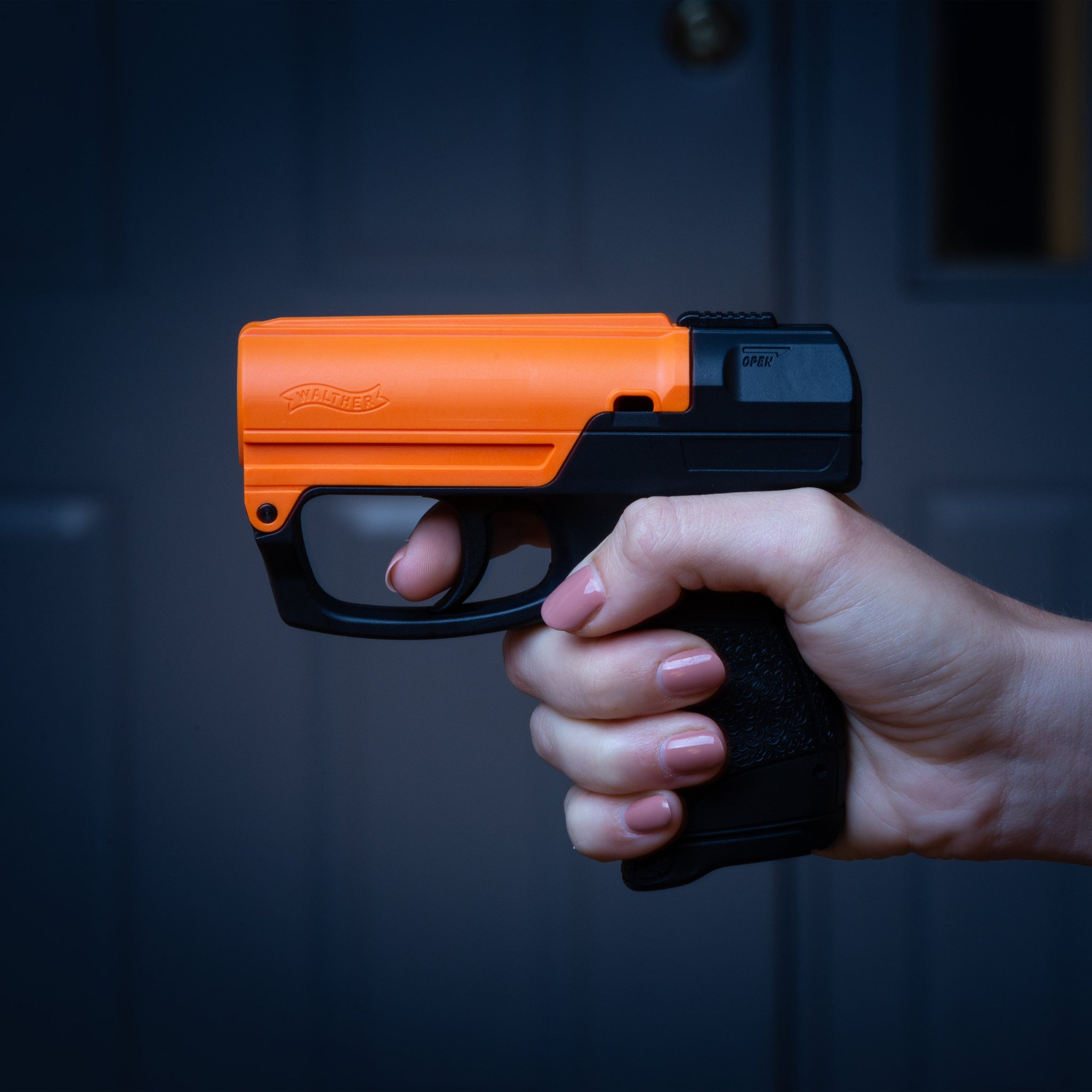 Aim and Fire Pepper Gel with Trigger and Grip Deployment Pepper Gun - Tophatter Daily Deals