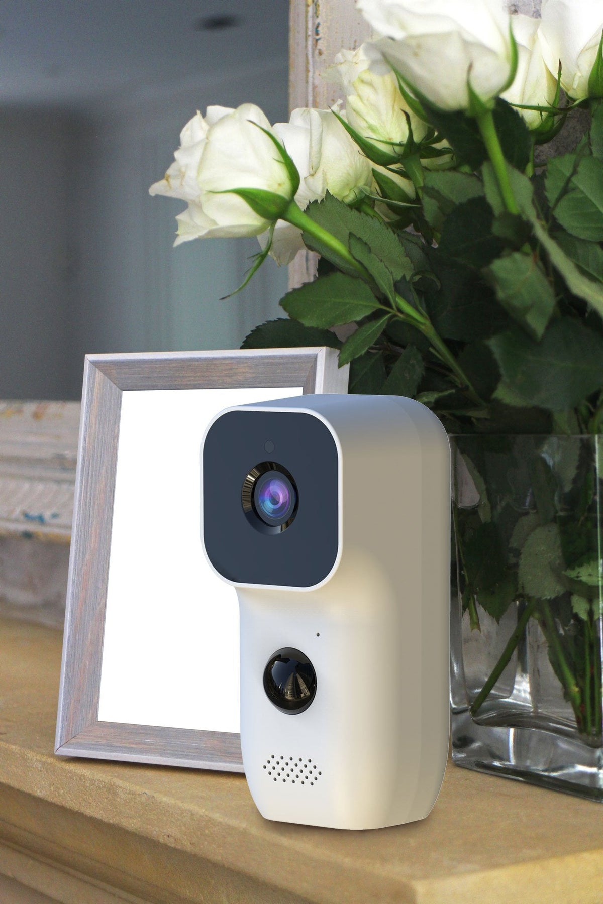 SG Indoor/Outdoor Battery or Solar Power Camera - Tophatter Daily Deals