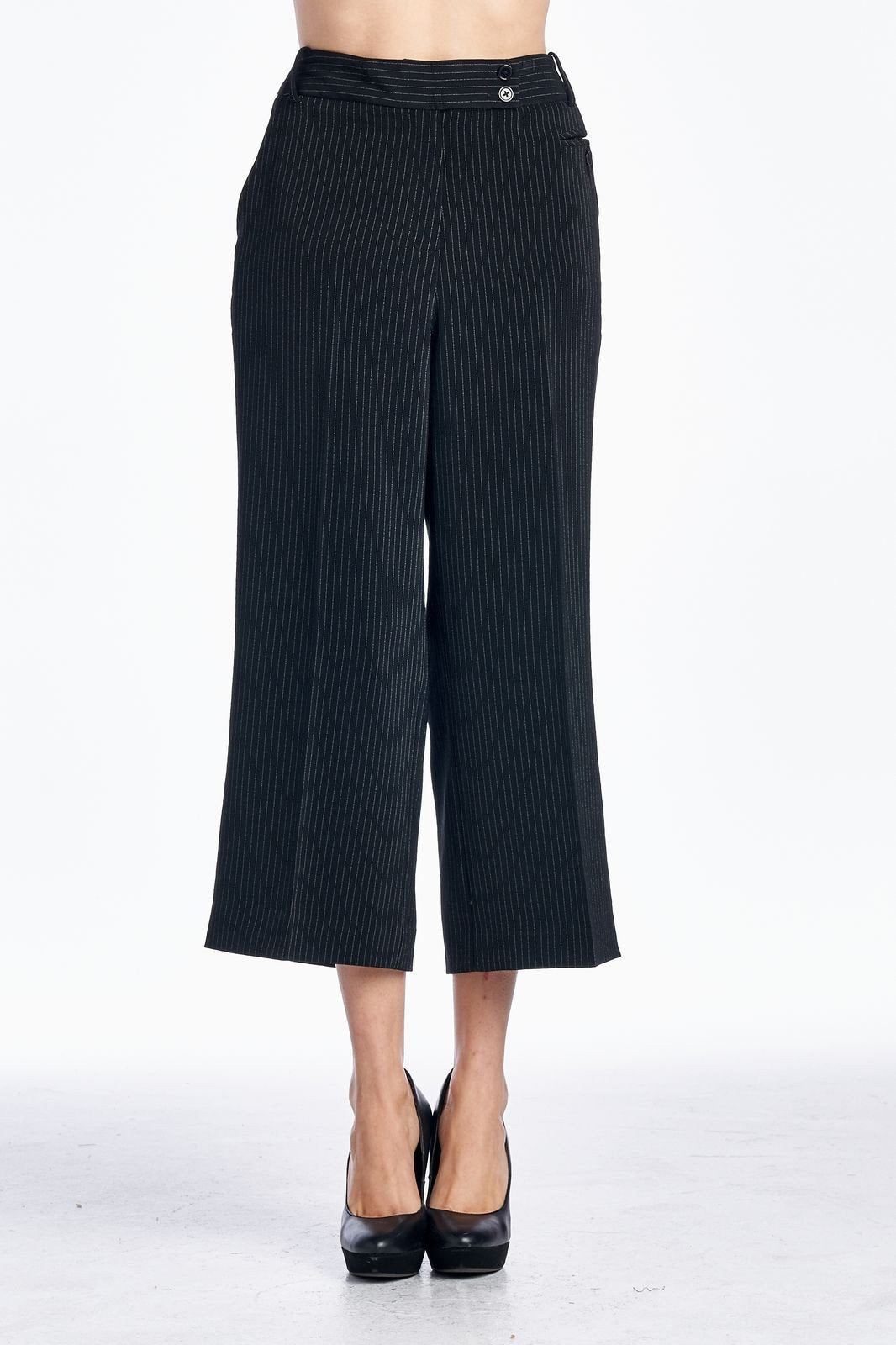 Larry Levine Career Capris Black White 71 Capris - Tophatter Daily Deals