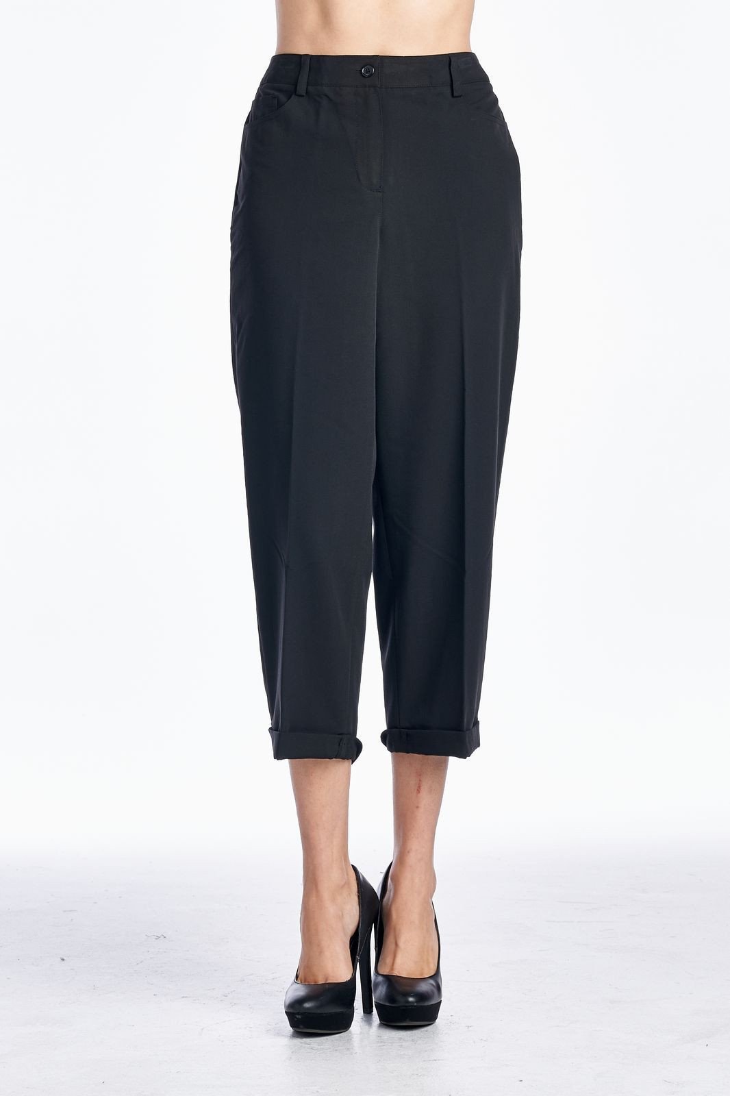 Women's Black Sleek & Slim Capris Black Capris - Tophatter Daily Deals